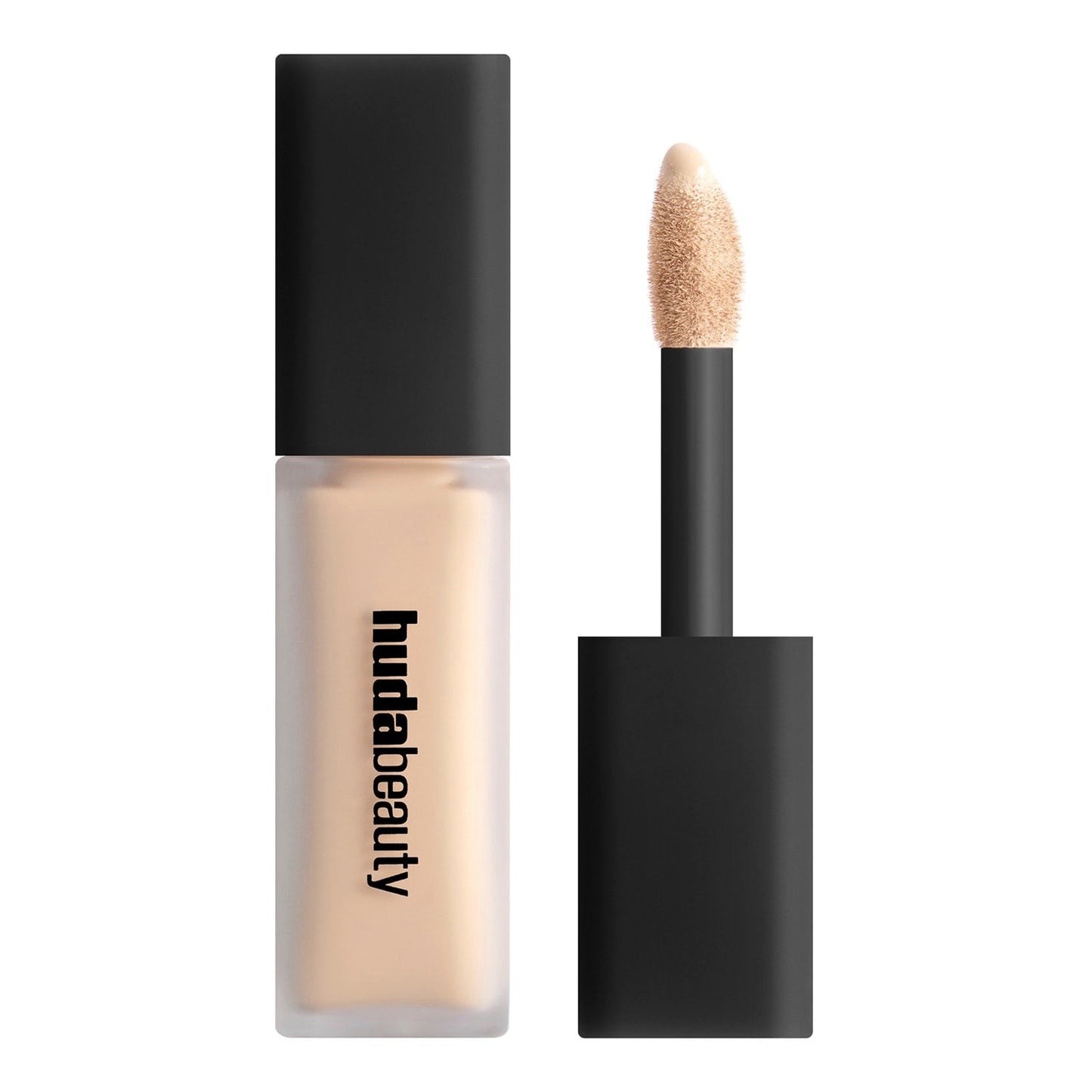 HUDA BEAUTY